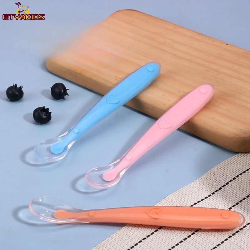 Colher de silicone para bebês, conjunto de colher de aprendizagem, estrelas, talheres, crianças, silicone macio, colher de alimentação, treinamento, bebê reborn, utensílios de silicone