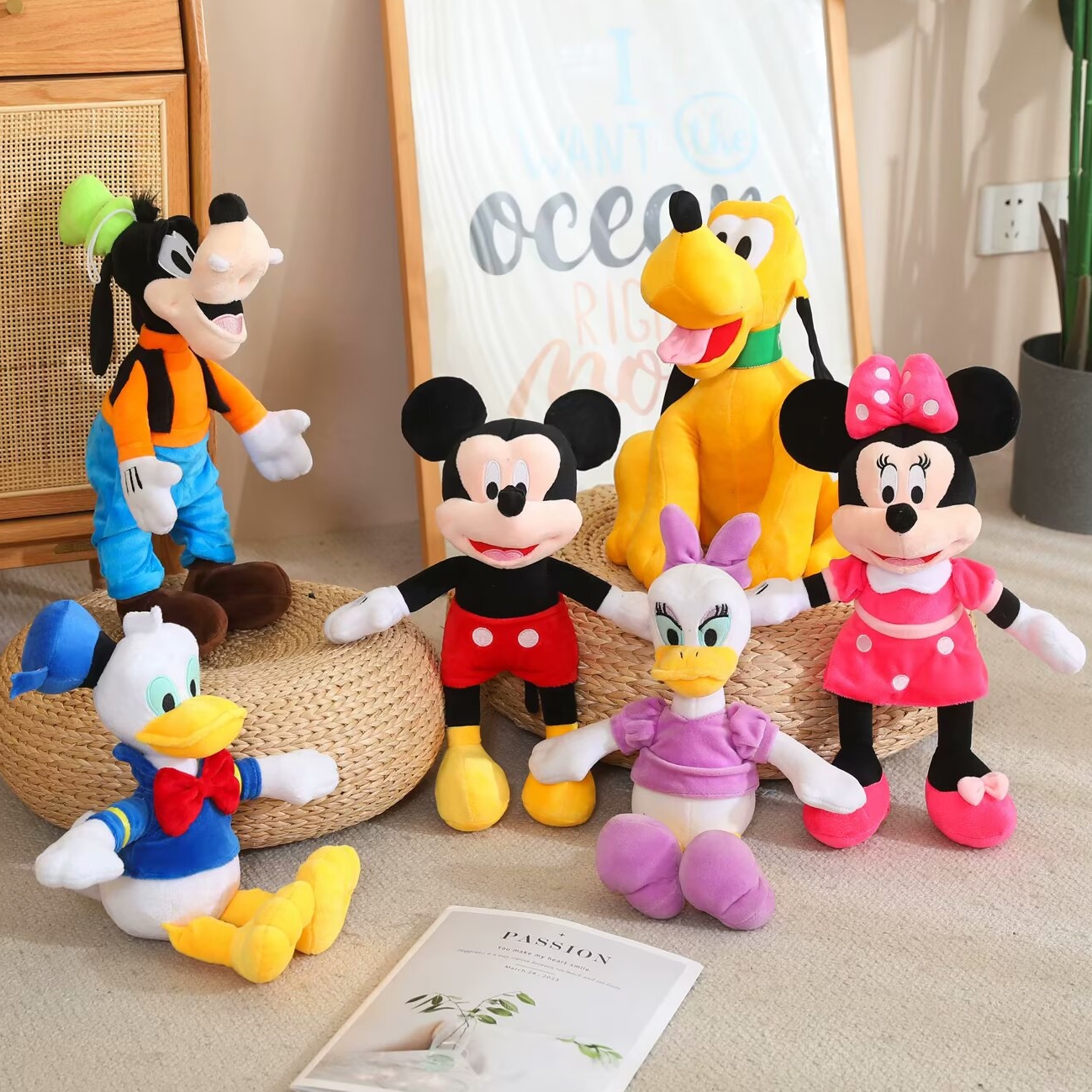 การ์ตูน Minnie Mickey Mouse ตุ๊กตาของเล่นตุ๊กตาอะนิเมะ Goofy พลูโต Daisy Donald เป็ด Plushies Soothing ตุ๊กตาของขวัญวันเกิด