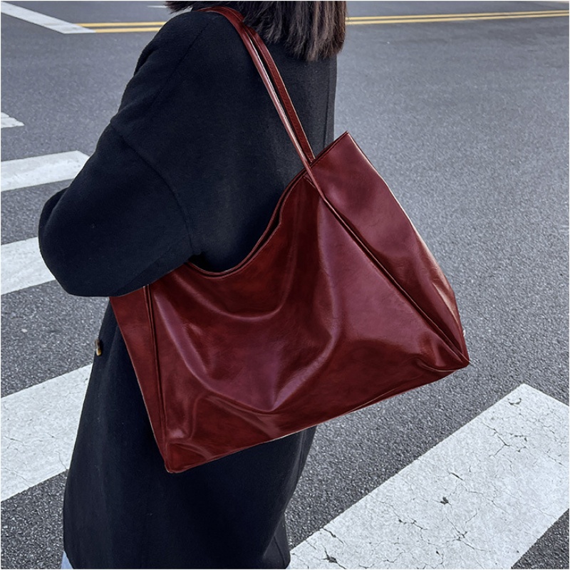 Vintage Red Womens Tote กระเป๋ากีฬา Casual แฟชั่นขนาดใหญ่ความจุกระเป๋าหนังนักช้อป Harajuku กระเป๋าถือ Sac