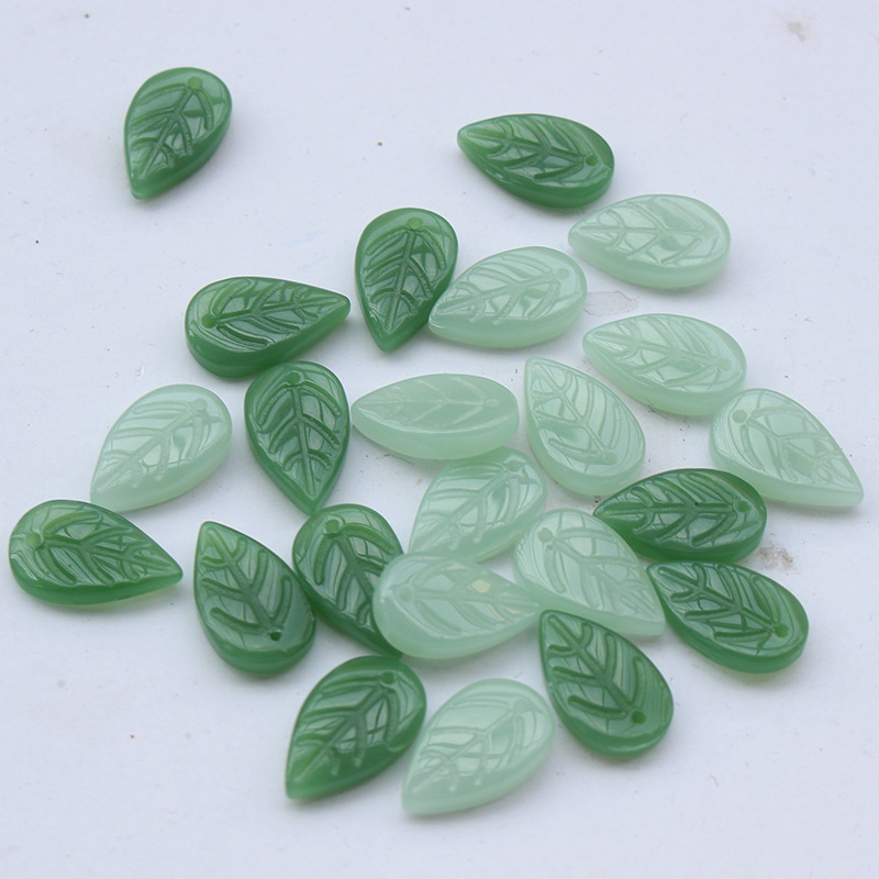 Lot de 30 perles de verre en forme de feuilles, breloques pour la fabrication de bijoux, bricolage, collier, Bracelet, boucle d'oreille, pendentifs, accessoires faits à la main