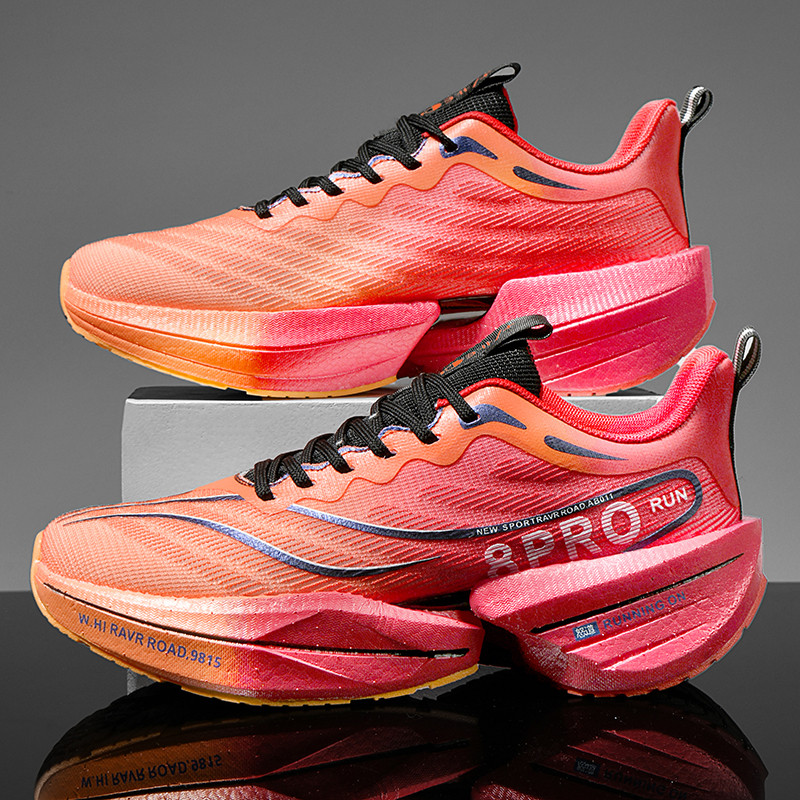 Scarpe da ginnastica con piastra in carbonio da uomo nuove Scarpe sportive da esterno con suola morbida in rete Scarpe da corsa Scarpe da tennis casual per coppia antiscivolo leggere