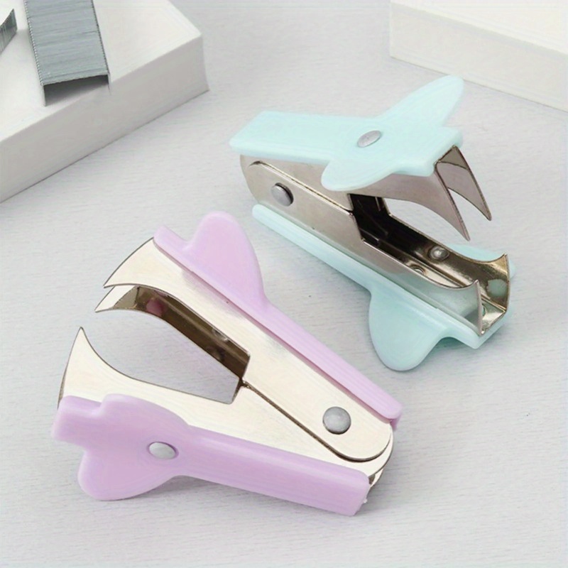 Dissolvant d'agrafes de bureau, couleurs aléatoires, agrafeuse, outils de papeterie, dissolvant d'agrafes pour accessoires de bureau