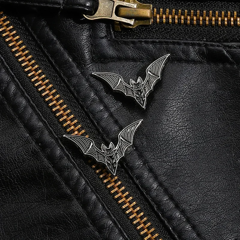 Broches de murciélago de animales para Halloween, insignia de regalo personalizada Vintage de estilo Punk, accesorios de decoración para bolsa de ropa para amantes, alfileres