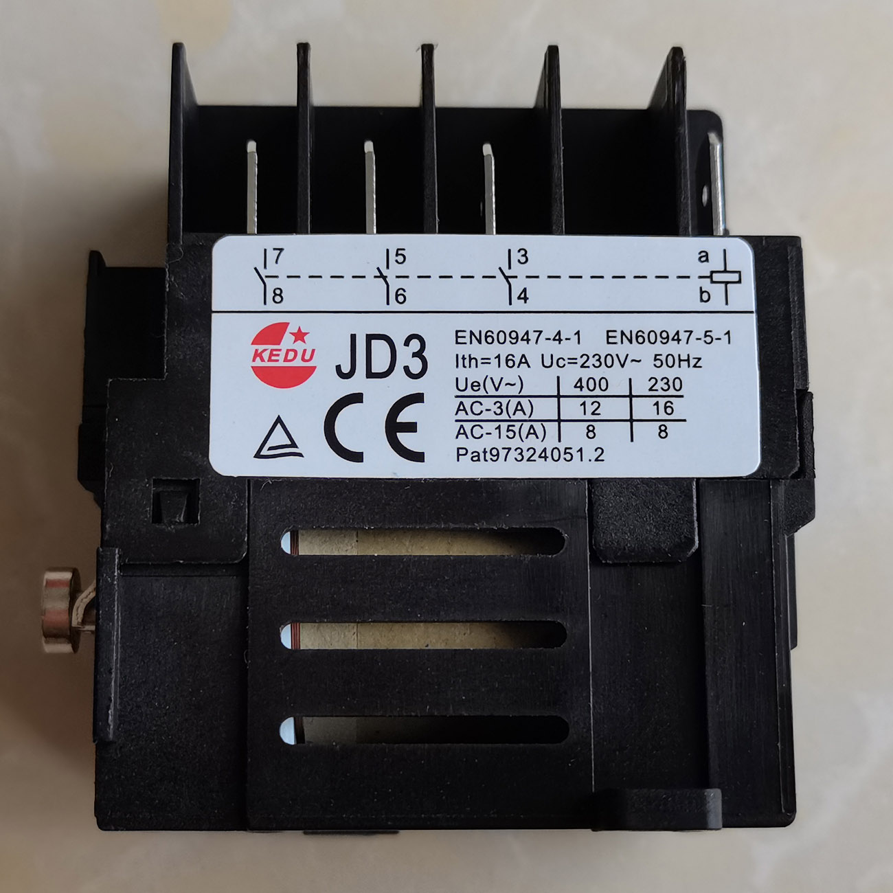 KEDU JD3 8Pins 230V 50Hz 16A Electric Relay 3NO Electromagnetic Switch with Power Failure and Undervoltage Protection Function