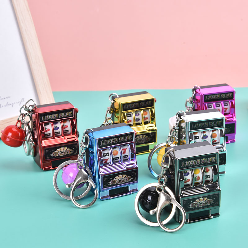 Mini máquina tragamonedas de frutas Lucky Jackpot, llavero divertido, regalo de cumpleaños, juguete educativo para niños, máquina de juegos operada con monedas, 1pc