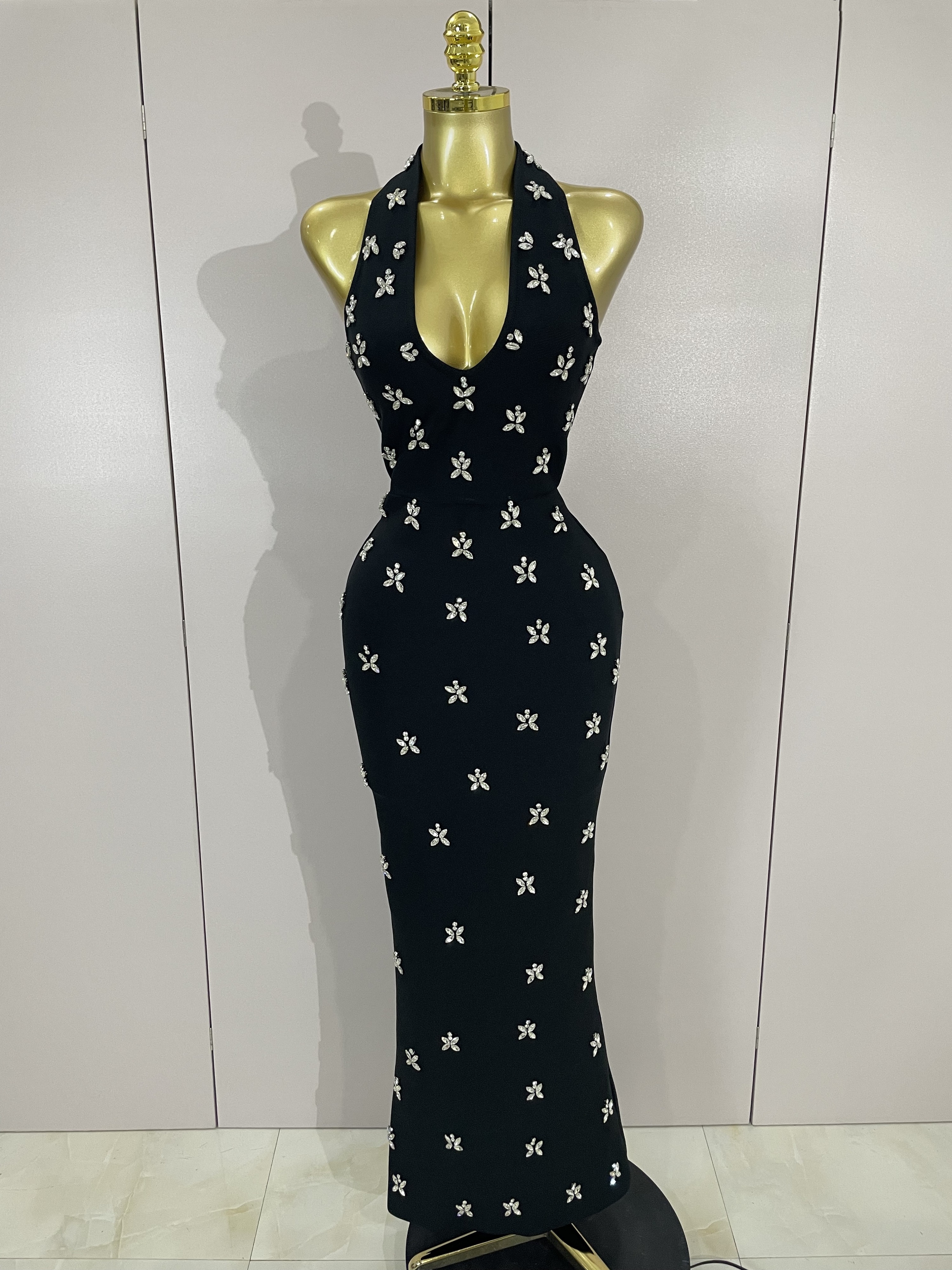 Vrouwen glanzende diamanten kralen zwarte backless lange bandage jurk celebrity elegante mouwloze avondfeest luxe verjaardagsjurk