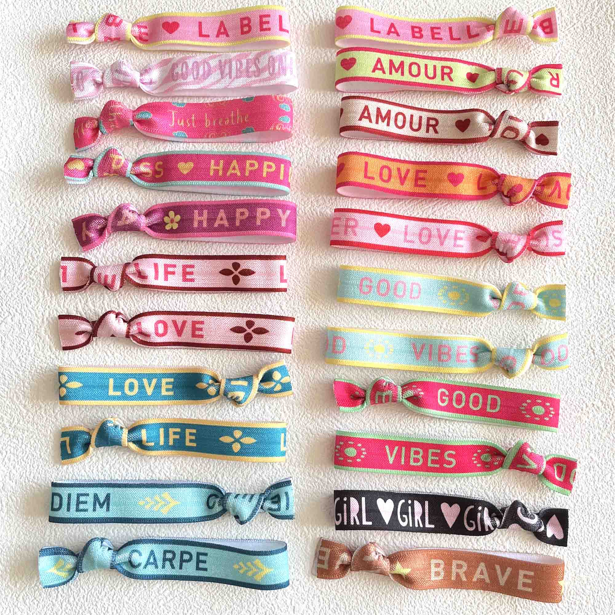 100Pcs Happiness AMOUR LABELLE Knotted Hair Tie Bracelet Good Vibes Carpe Diem Love Print Ponytail Holder Elastic Band Wristband