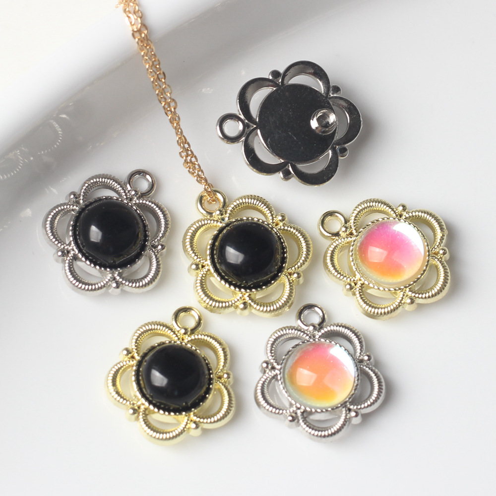 Exquisite Zinc Alloy Flower Pendant Charms for DIY Necklaces and Other Accessories 10pcs/lot