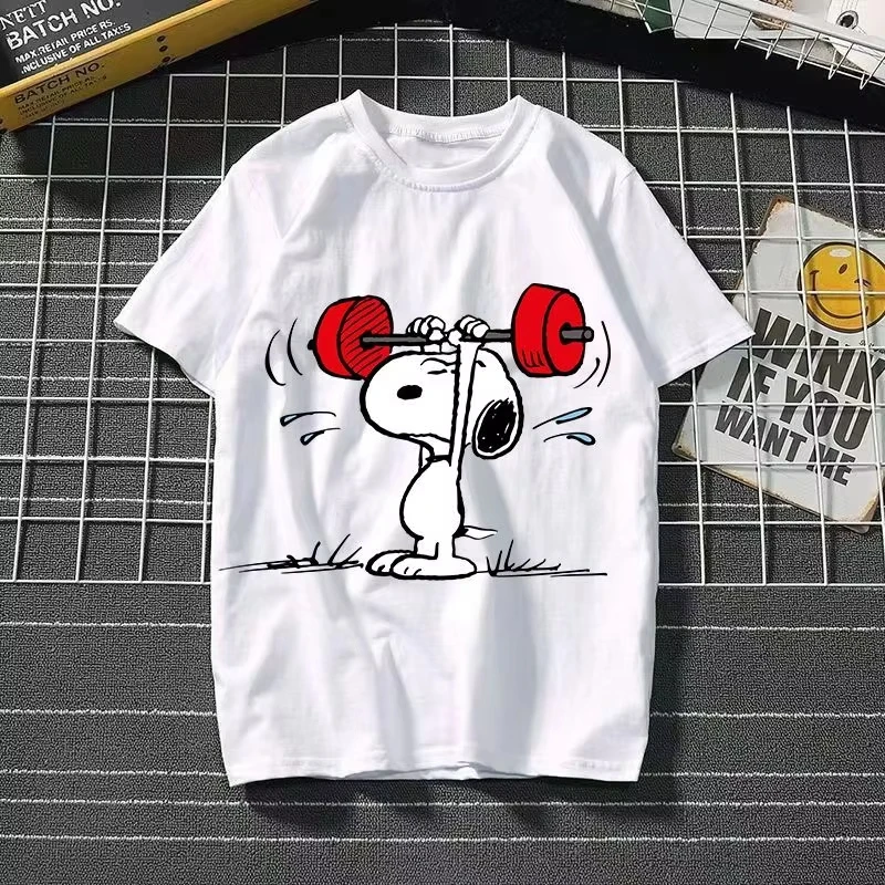 2025 Nuova T-shirt in cotone con stampa Snoopy Animazione Cartoon Uomini e donne con lo stesso cotone puro sciolto Top in puro cotone carino