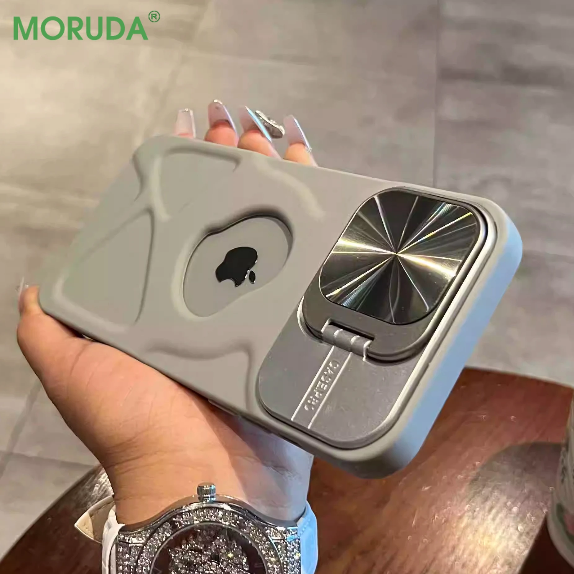 Модный магнитный чехол с отверстием для логотипа для iPhone 11, 12, 13, 14, 15, 16 Pro Max Plus, защита объектива, откидная подставка, силиконовый мягкий чехол Magsafe