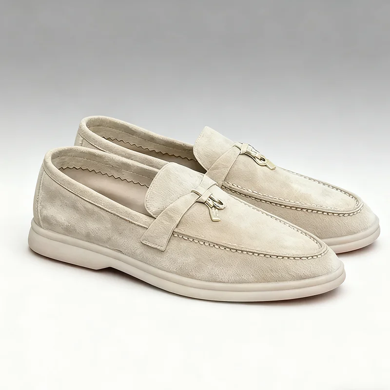 Sapatos Planos Confortáveis de Alta Qualidade e Estilo Moderno para Homens e Mulheres, Disponíveis em Vários Modelos