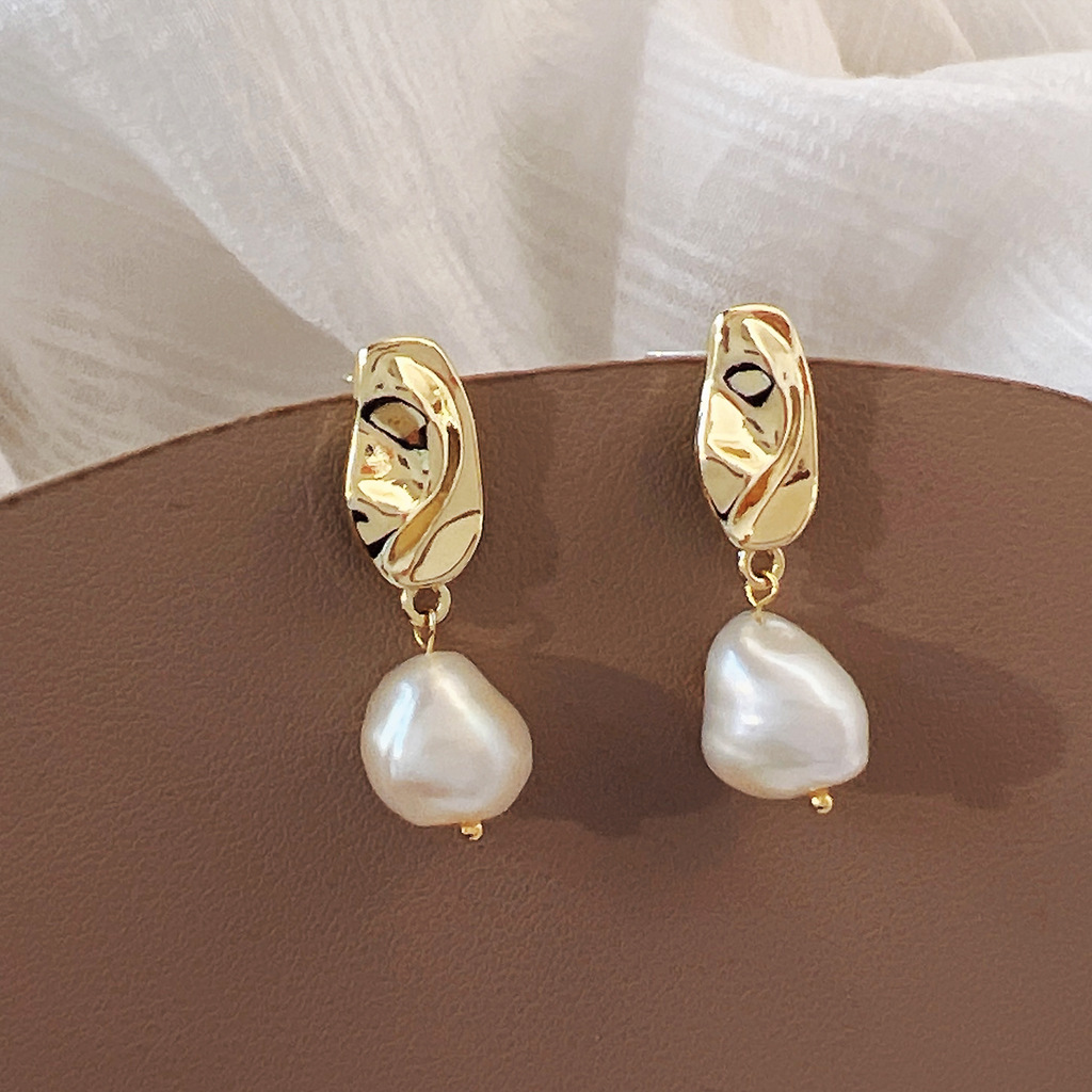Nuovo arrivo alla moda goccia d'acqua 14K oro riempito naturale perla barocca d'acqua dolce femminile nappe orecchini gioielli per le donne