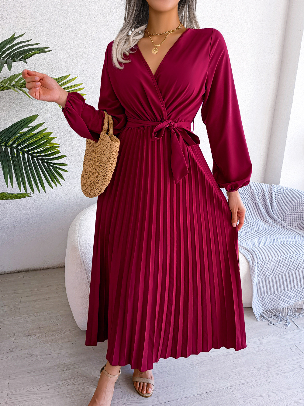 Vestido largo plisado de manga larga con cuello en V elegante para mujer