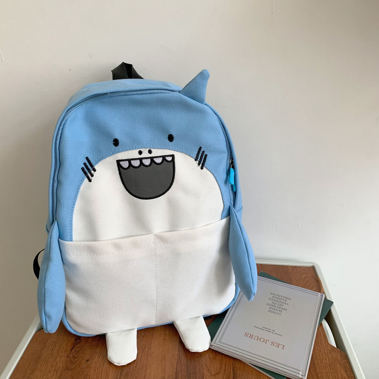 ulzzang laugh shark backpack women's haversack funny penguin bagpack girls small school bag daypack kawaii animal book bags cute