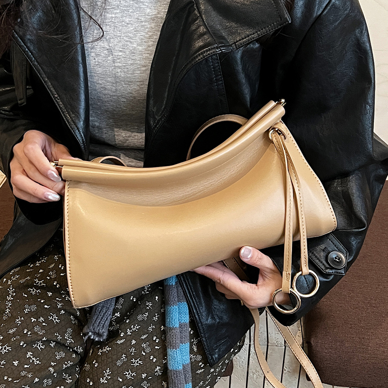 Mode Hobo sac dame concepteur pochette kaki sac à main couleur unie en cuir Pu épaule sac à bandoulière tendance pince sac à main de mariage