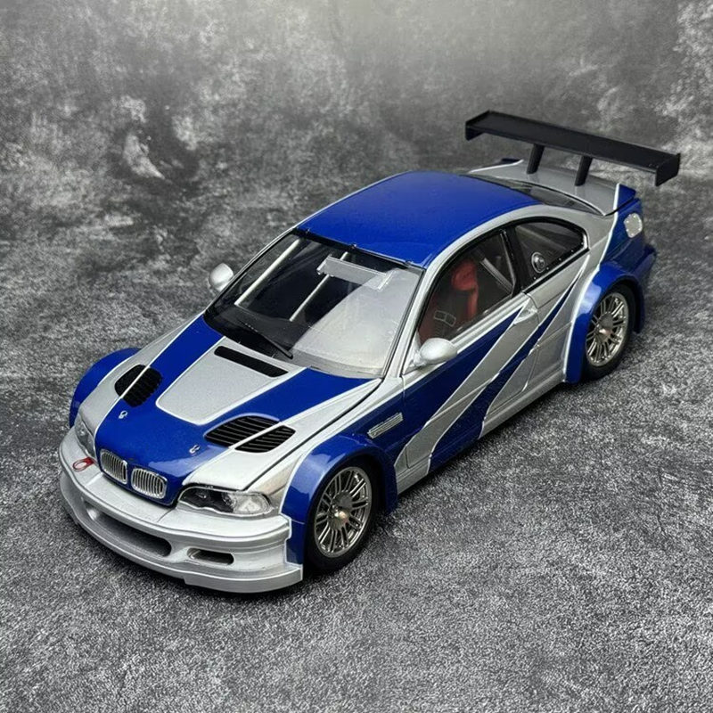 Modèle de voiture de sport en alliage 1:24 M3 E46 GTR Coupé, véhicule de course sur circuit en métal moulé sous pression, avec simulation sonore et lumineuse, jouet pour enfants, cadeau