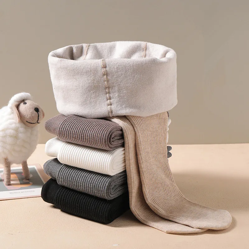 Outono inverno nova fina de pelúcia listra vertical cor sólida meia-calça para meninas com pelúcia quente crianças meias inferiores e calcinha