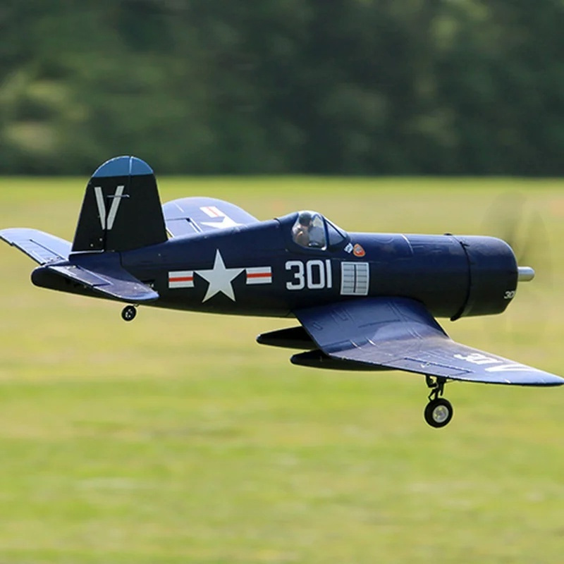 FMS 800mm F4U pirat, elektryczny model samolotu sterowany pilotem zdalnym, samolot z czasów II wojny światowej, wyglądający jak prawdziwy model samolotu, samolot o stałym skrzydle.