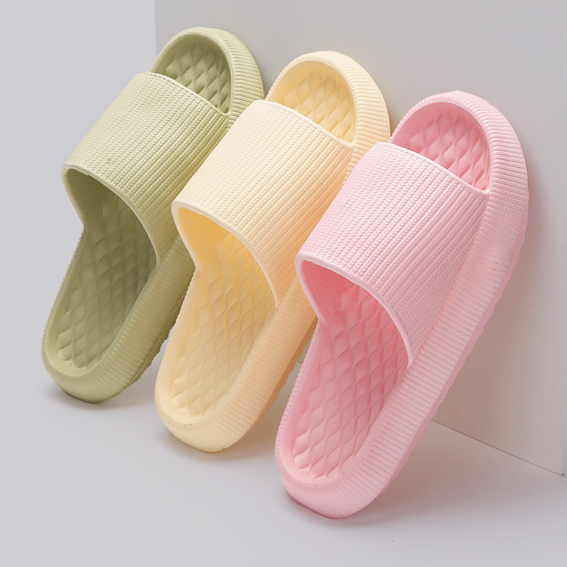 Women's Thick Platform Cloud Slippers EVA Soft Sole Pillow Slides Summer Beach Flip Flops Women Non Slip Bathroom Home Slippers