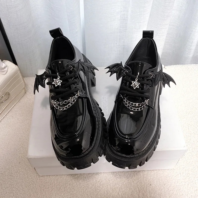 Chain Platform Lolita Gothic Shoes Woman 2024 Spring College Style Patent Leather Pumps Women Japan School Uniform Shoes