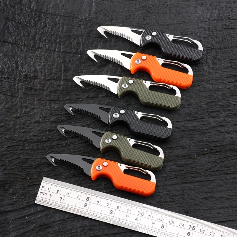 Multifunktionaler tragbarer Messer-Schlüsselanhänger für Outdoor-Camping, gezahnter Haken, Notfall-Überlebenswerkzeug, zusammenklappbarer, schnell zu öffnender Kastenöffner