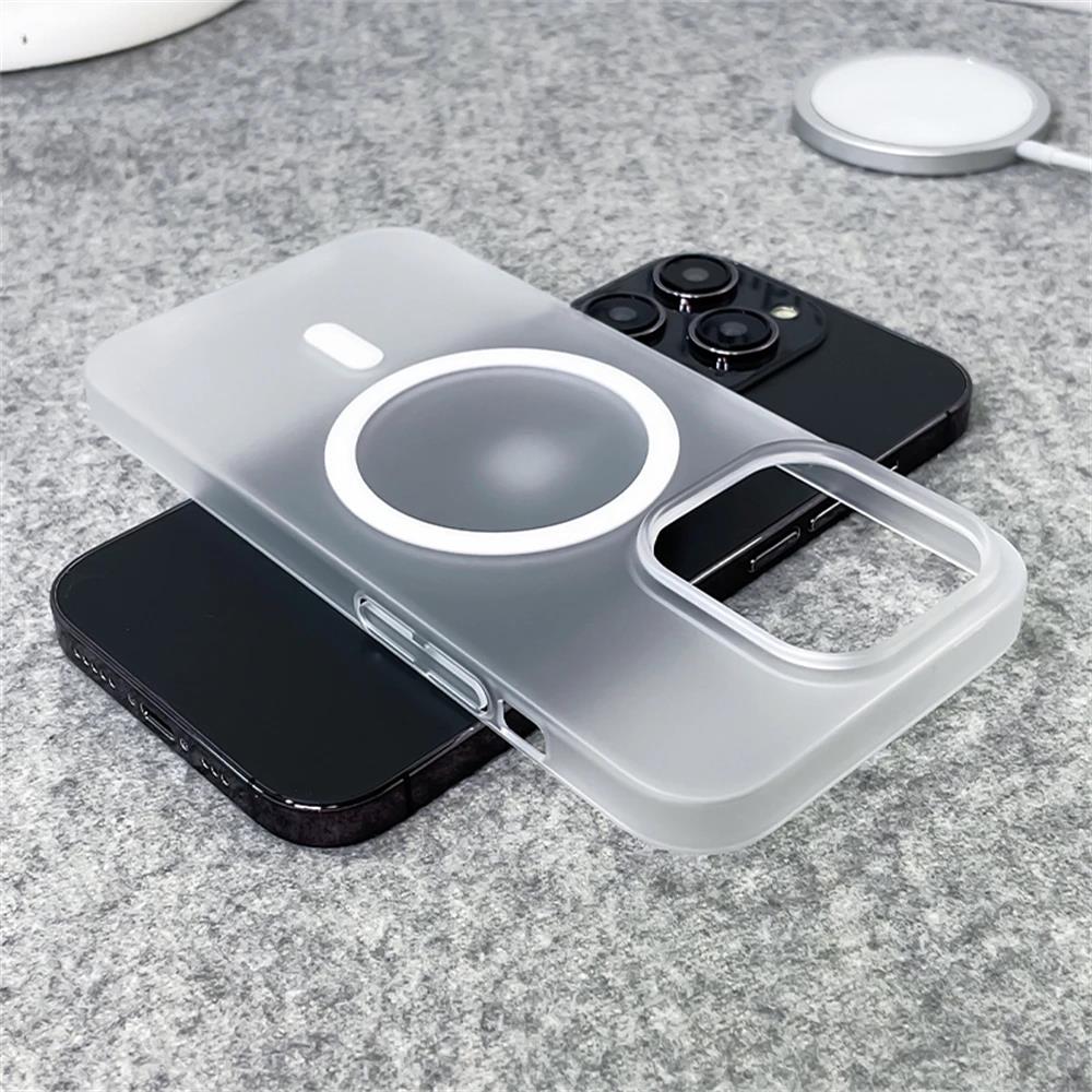 Coque transparente Ultra fine et mate avec Charge magnétique sans fil, étui rigide antichoc pour iPhone 15 14 Plus 13 16 Pro Max Magsafe