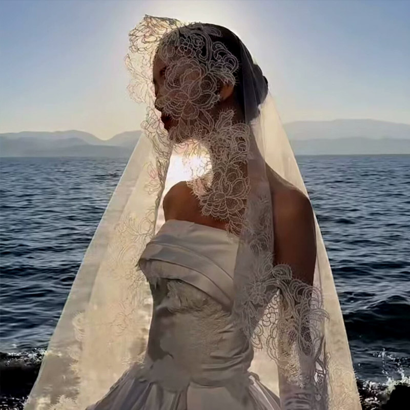 Bride Romantic Veil Full Lace Luxury 2024 New Cathedral Wedding Accessories Long White Veil Custom Made Veil