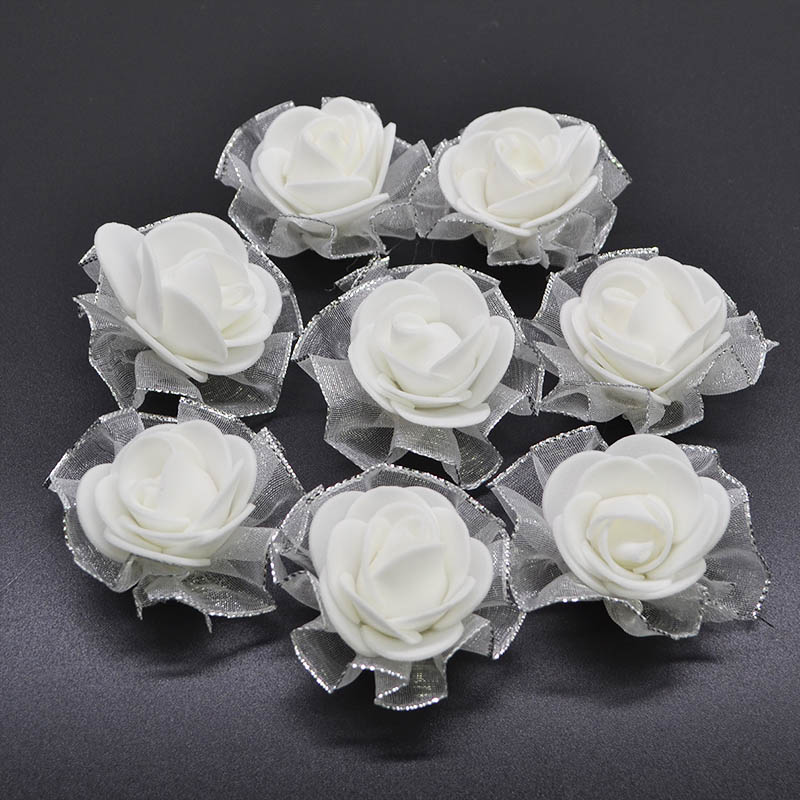 50 Uds. Mini cabezas de rosas de espuma de 4cm, flores artificiales blancas y Beige, decoración de boda, ramo de corona Floral DIY, rosas falsas, decoración del hogar