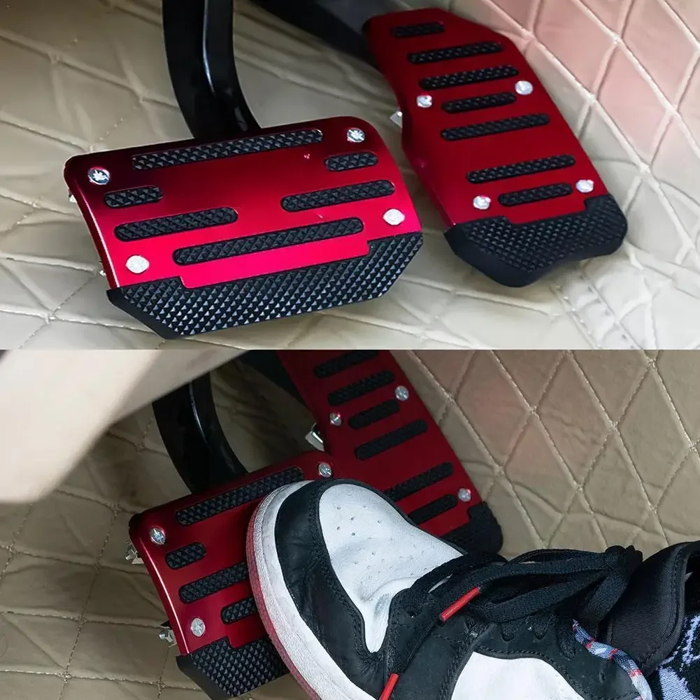 Juego de cubiertas de pedal de coche de aluminio Transmisión automática y cubiertas de pie de gas en rojo plateado, azul - Accesorios interiores de automóvil con estilo