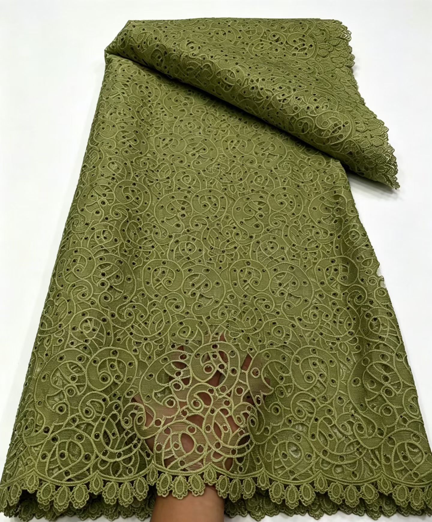 Tissu en dentelle guipure africaine verte ajourée, tissu en dentelle française soluble dans l'eau de haute qualité pour femme, fête d'anniversaire M393-1