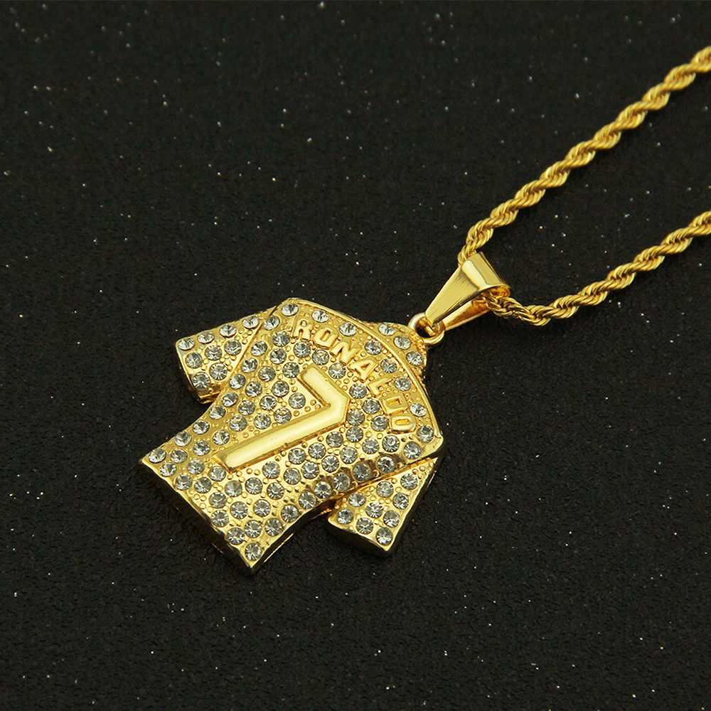 Hip Hop สร้อยคอผู้ชายฟุตบอล 7 จี้โซ่สแตนเลสและ Iced Out Bling Rhinestones สร้อยคอกีฬาเครื่องประดับของขวัญ