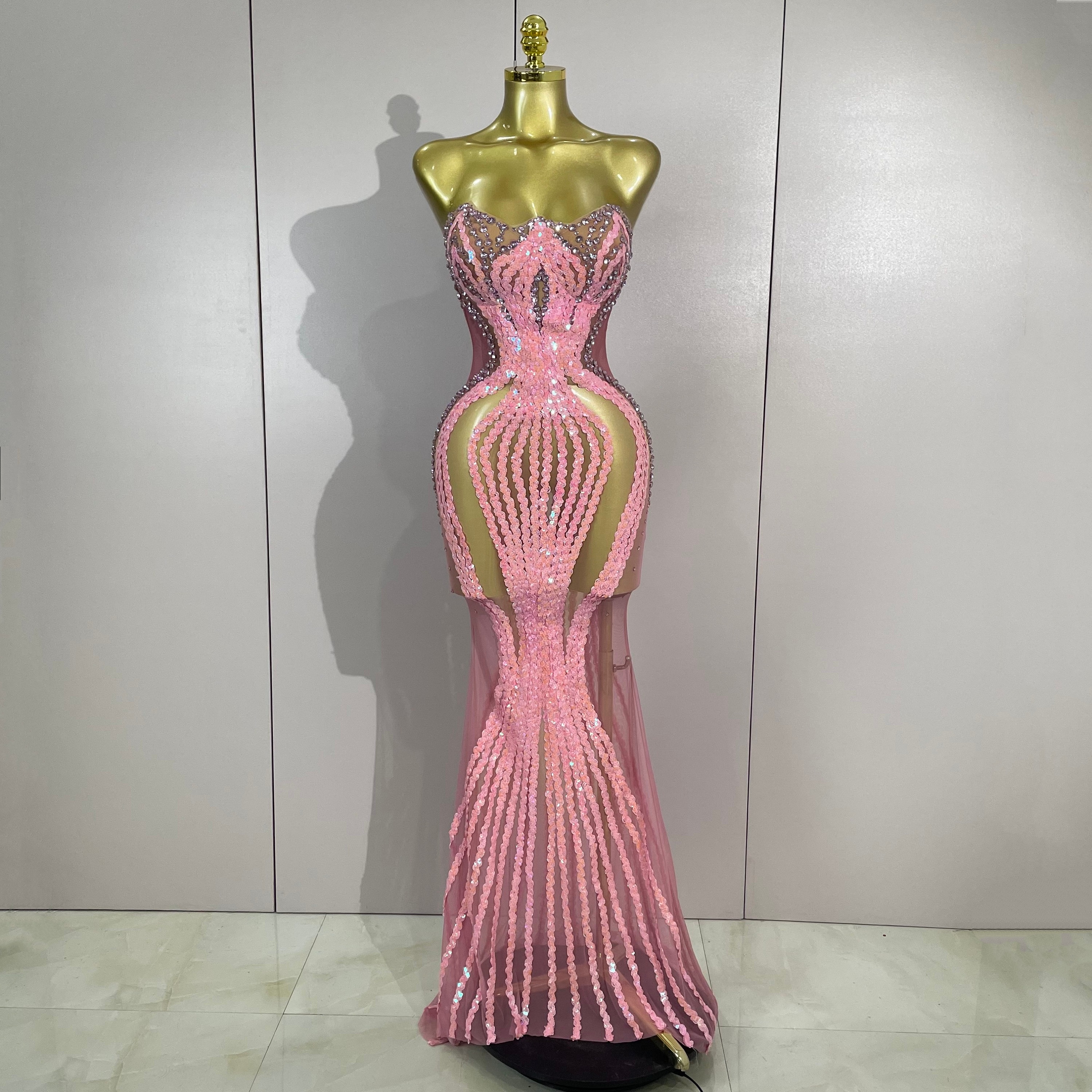2026 Sexy Sparkly Roze Strass Pailletten Strapless Mesh Sheer Lange Jurk Verjaardag Avond Vieren Feest Nachtclub Podiumkleding