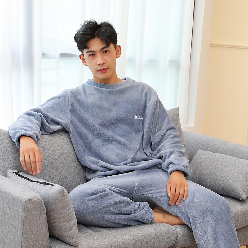 Pijamas gruesos y cálidos de terciopelo Coral para hombre, ropa de casa para otoño e invierno, pantalones largos de manga larga, ropa de dormir suave y lisa, 2 unidades/juego para pareja