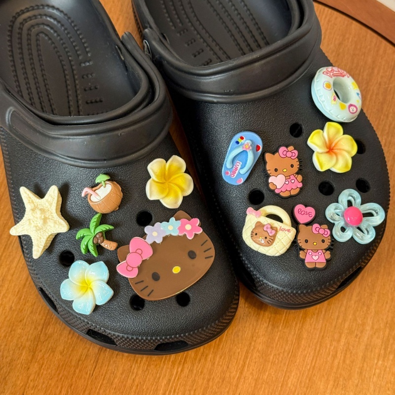 Set de 13 Adornos para Zapatos con Diseño de Hello Kitty Tropical, Accesorios de Playa con Flores de Coco, Decoraciones de PVC para Sandalias y Zuecos