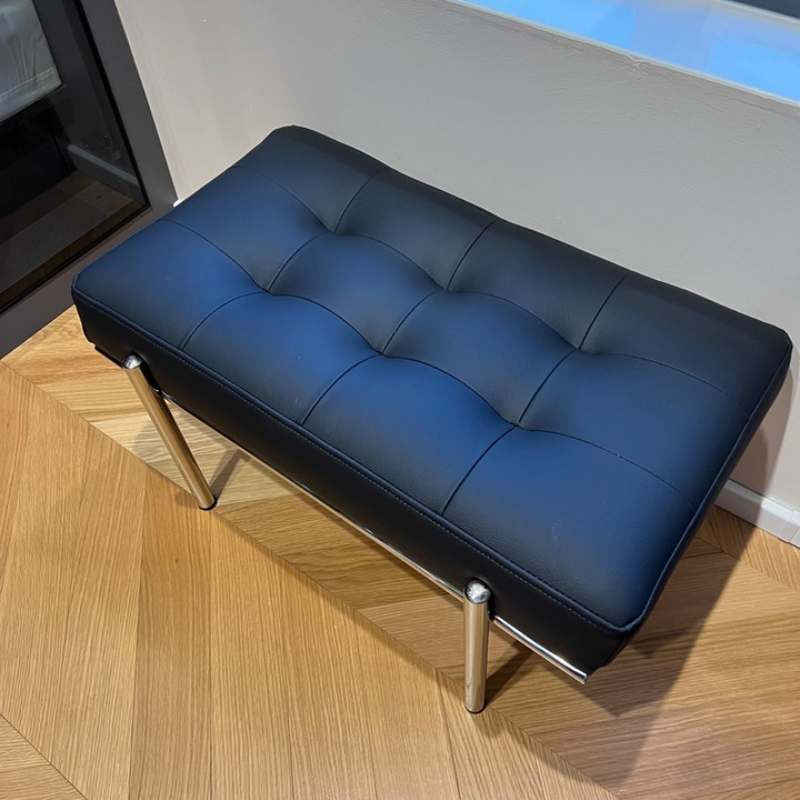 Bangku Tempat Tidur Baja Tahan Karat Nordic Bangku Kamar Tidur Minimalis Pintu Masuk Bauhaus Bangku Sepatu Panjang Berlapis Ottoman untuk Ruang Ganti