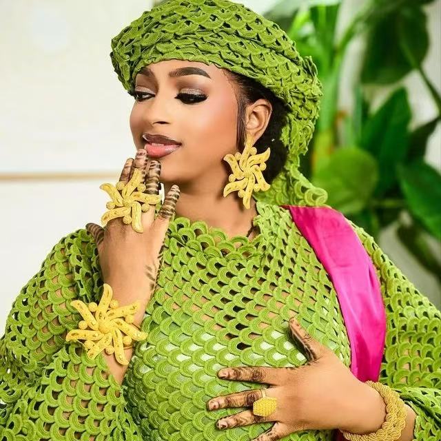 African Lace Fabric 2026 High Quality Swiss Voile Lace Dubai Nigerian Guipure Lace Fabrics for Wedding Party Dress