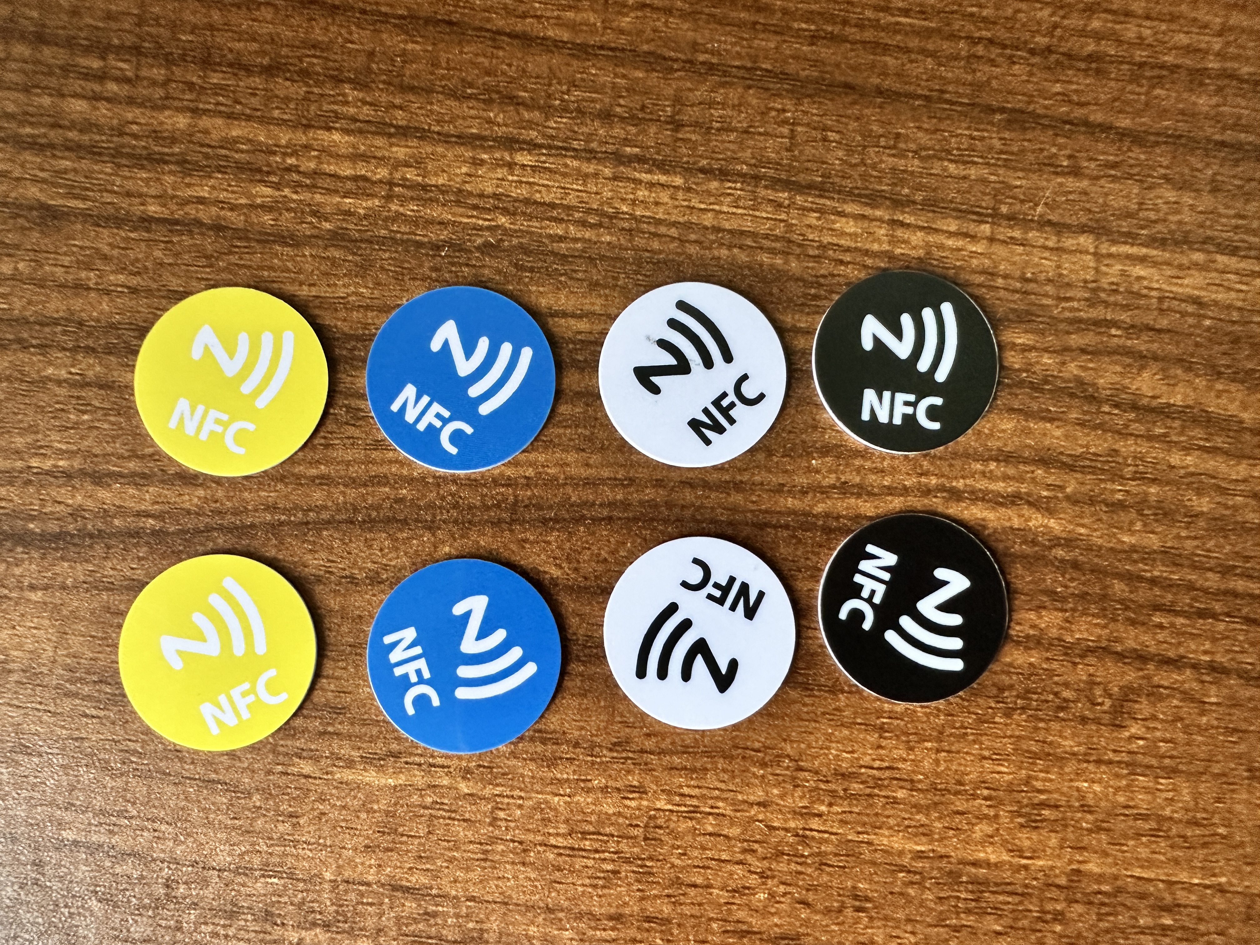 20/50 шт. 25 мм 13,56 МГц NFC наклейка монета карты бирки NFC215 ПВХ водонепроницаемый для всех телефонов NFC