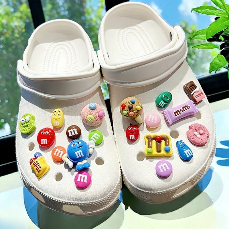 Nuevo Set Completo de Charms DIY para Zapatos con Agujeros, de Dibujos Animados Lindos, Hechos a Mano, Calidad de Diseñador, Decoración para Zapatos de Jardín, Regalo para Niña, ¡Gran Venta!
