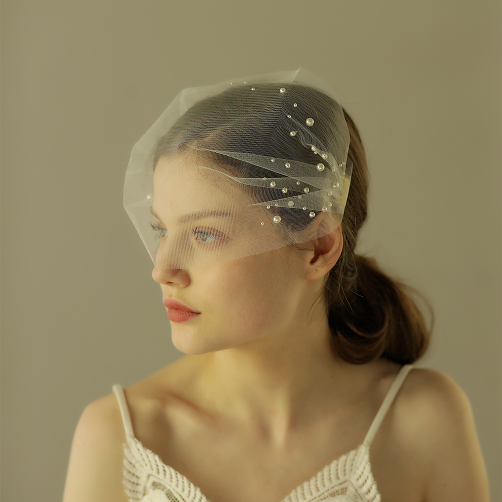 V606 einfache kurze Hochzeit Rouge Braut schleier weichen Tüll handgemachte Perlen Perlen weiße Ehe Braut Schleier mit Haarkamm sein