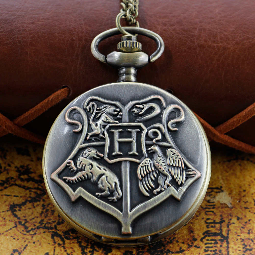 H Academy Badge Shield Pendant Bronze Case Quartz Pocket Watch Roman Digital Vintage Watch Men's and Women's Souvenir