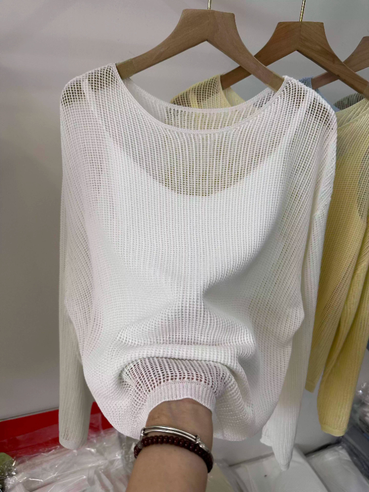 Ausgehöhlte Langarm-Strickbluse 2026 – Neues Sommer-Sonnenschutz-Cover-Up und figurfreundliches zweiteiliges Cami-Set