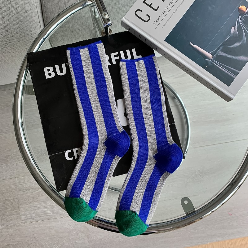 Gestreifte, farblich abgestimmte Damen-Socken, dünne Sommer-Midtube-Socken, farbige Midtube-Baumwollsocken