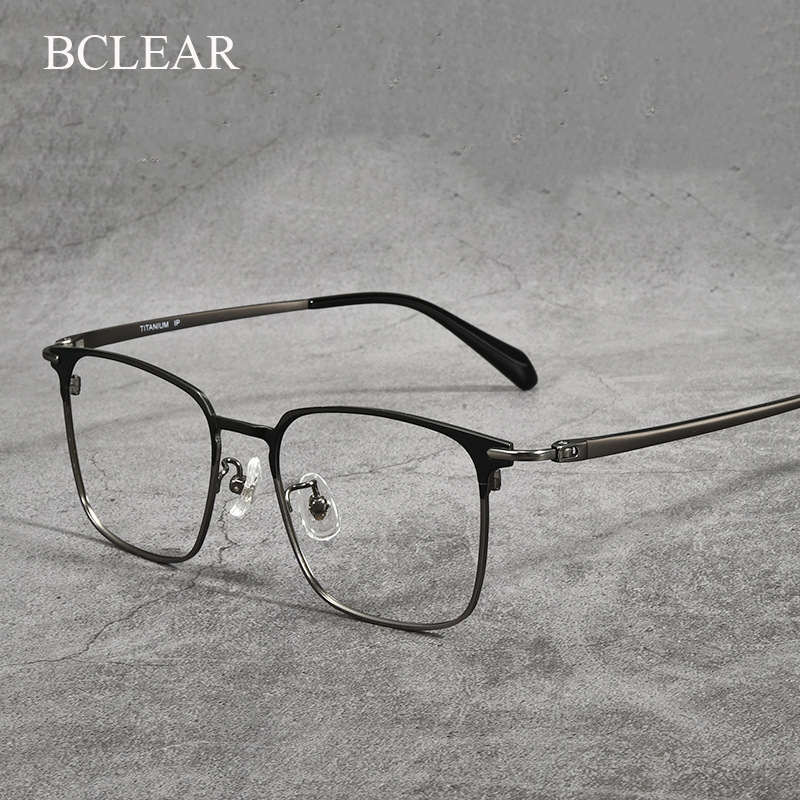 Monture de lunettes en titane pur pour hommes et femmes, lunettes de Prescription, nouveaux arrivages, lunettes optiques plaquées IP sous vide