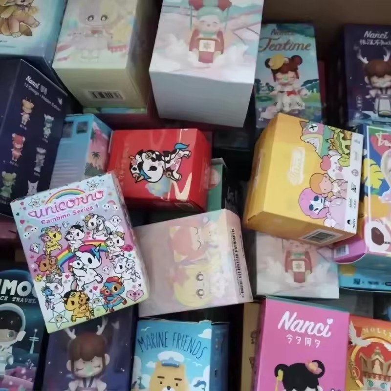 Новая оригинальная случайная нераспечатанная коробка-сюрприз (Blind Box) / Счастливый мешок-подарок, настольное украшение, коллекционная фигурка, аниме-подарок, оптовая продажа