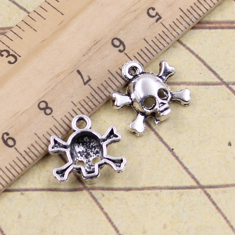 Colgantes de Color bronce antiguo y plateado, joyería tibetana hecha a mano, 40 piezas, Calavera, esqueleto, hueso, 15x14mm