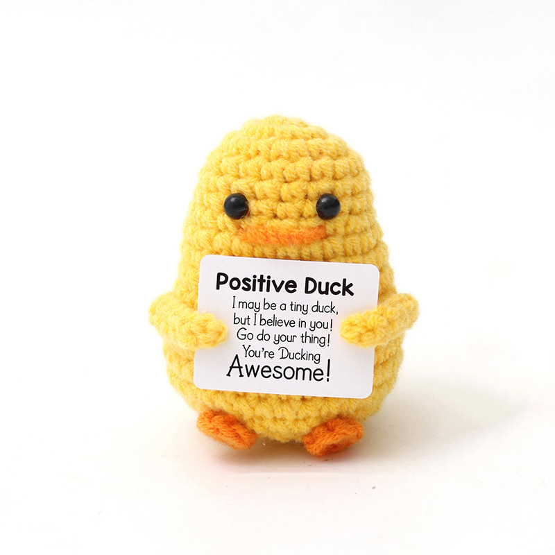 Bonitos adornos de pato de energía positiva tejidos a mano, soporte de ganchillo hecho a mano, pepinos emocionales, decoración de la habitación del hogar, regalo de Navidad