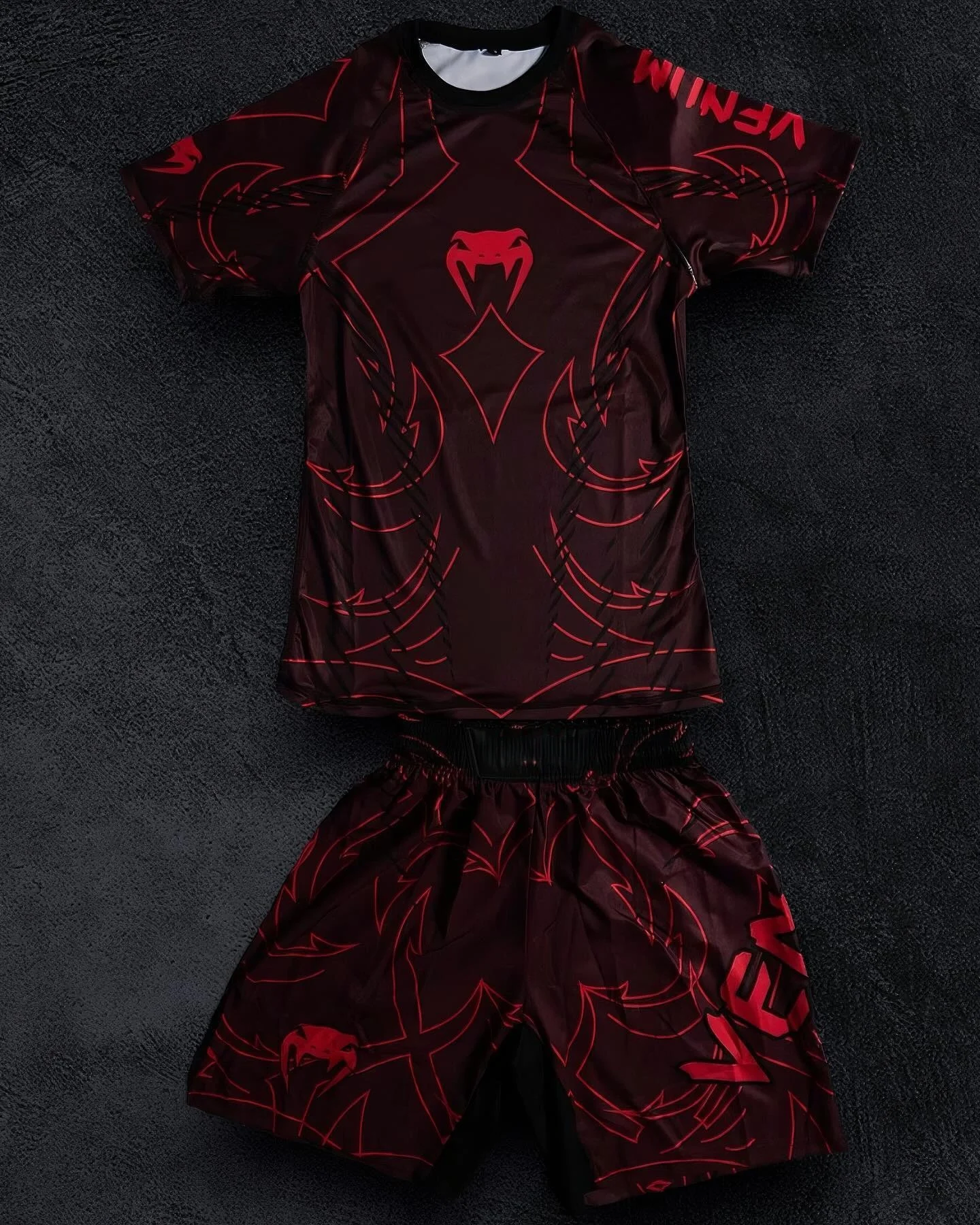 2026 UFC Fighting Night 2.0 Conjunto deportivo para hombres y mujeres Ropa deportiva transpirable que absorbe el sudor para actividades físicas y de gimnasio