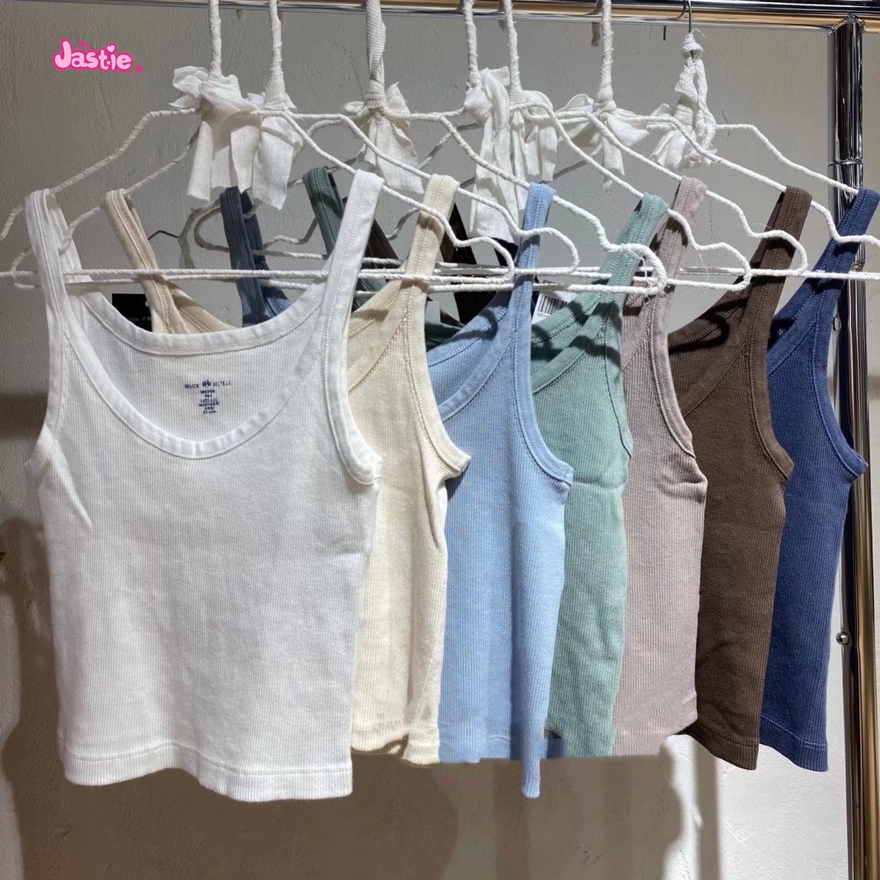 O-คอซี่โครงน่ารักลำลองผู้หญิงสายเดี่ยวผ้าฝ้ายสีทึบเสื้อกั๊กรัดรูปฤดูร้อนหวาน Y2K สลิมมิ่งสีพื้นเสื้อยืดผู้หญิง2024ฤดูร้อน