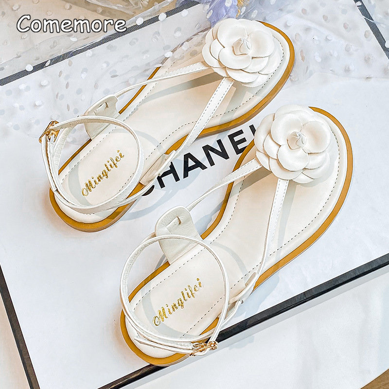 Comemore 2026 Summer New Elegant Women's Sandals Fashion Flat Female Shoes Flower Design Black White Flip-flops Large Size 42 43