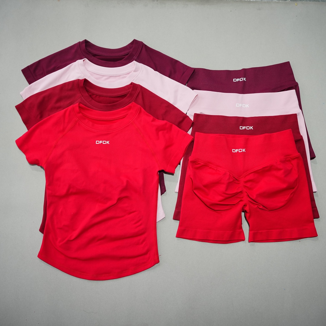 Ensemble de survêtement athlétique 2 pièces DFDK, vêtements de yoga sans couture à manches courtes, shorts de course très extensibles, tenue d'entraînement de gym